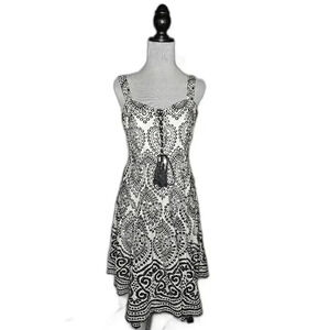 Chic Black and White Patterned Summer Dress